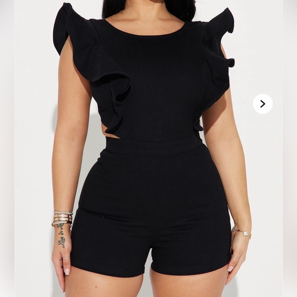 Fashion Nova Black Ruffle Sleeve Playsuit - Picture 1 of 3